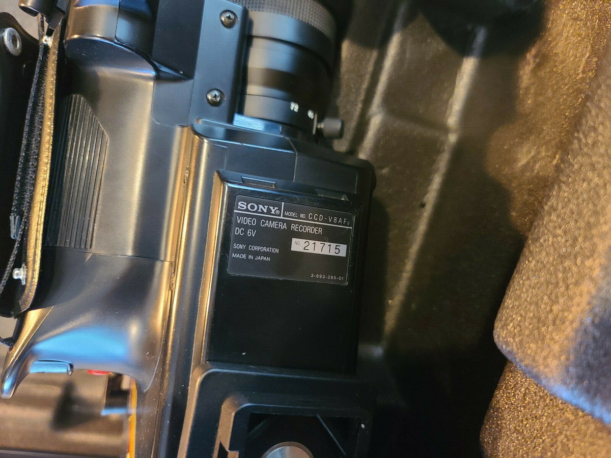 RARE Sony CCD-V8AF Video8 8mm Video Camera Recorder Camcorder w