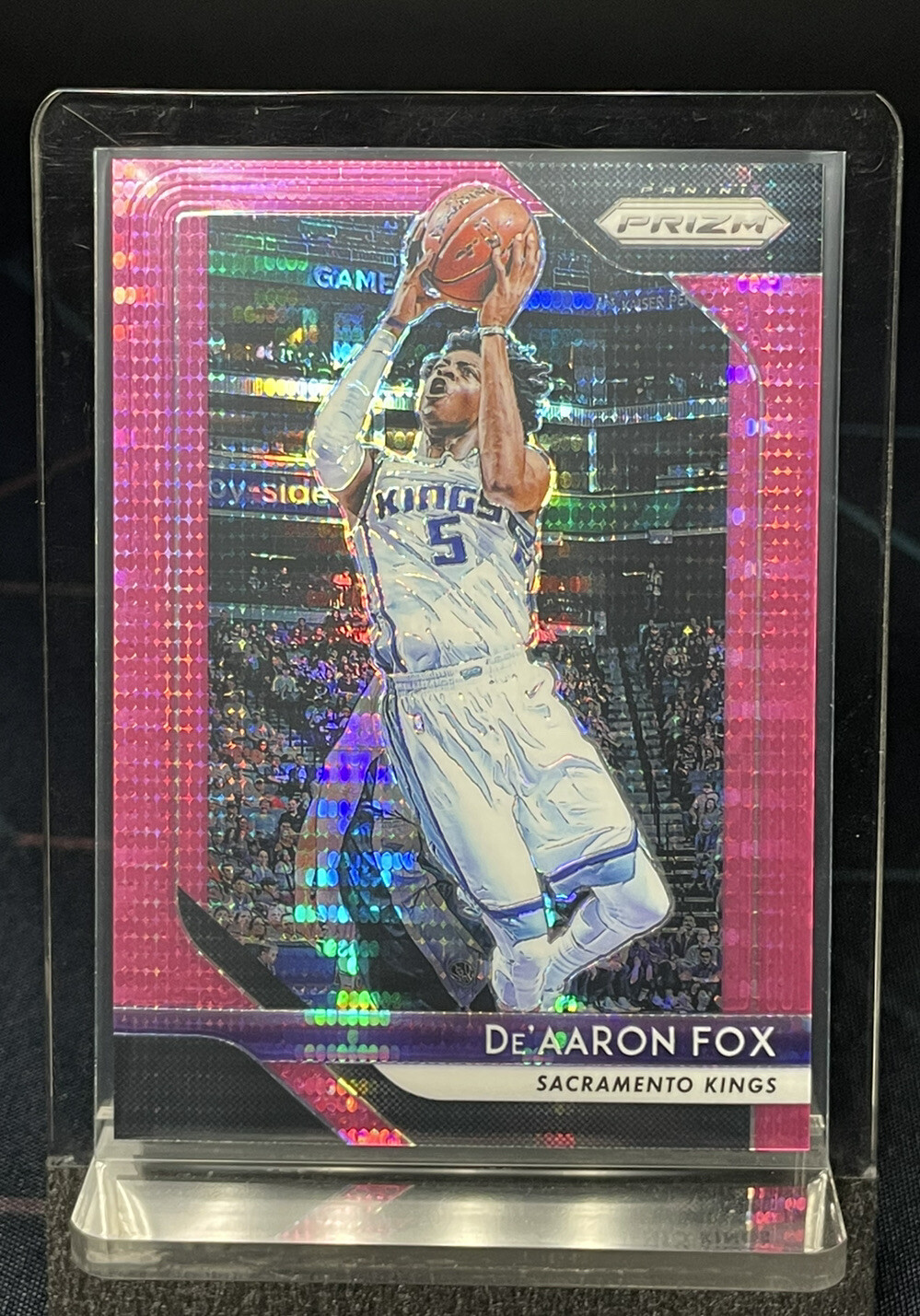2018-19 Panini Prizm Pink Pulsar Prizm /42 De'Aaron Fox #151