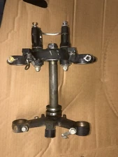 74   honda cb-360, cl-360, cb-350g, cl-350  triple clamps , 53230-369-305