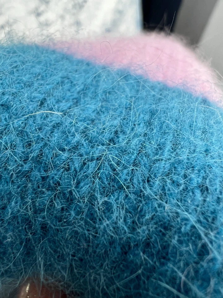 Angora Rabbit bland yarn on cone 55/35/10% Merino/Angora/PA, per 100g (3.52oz) - Image 4 of 4