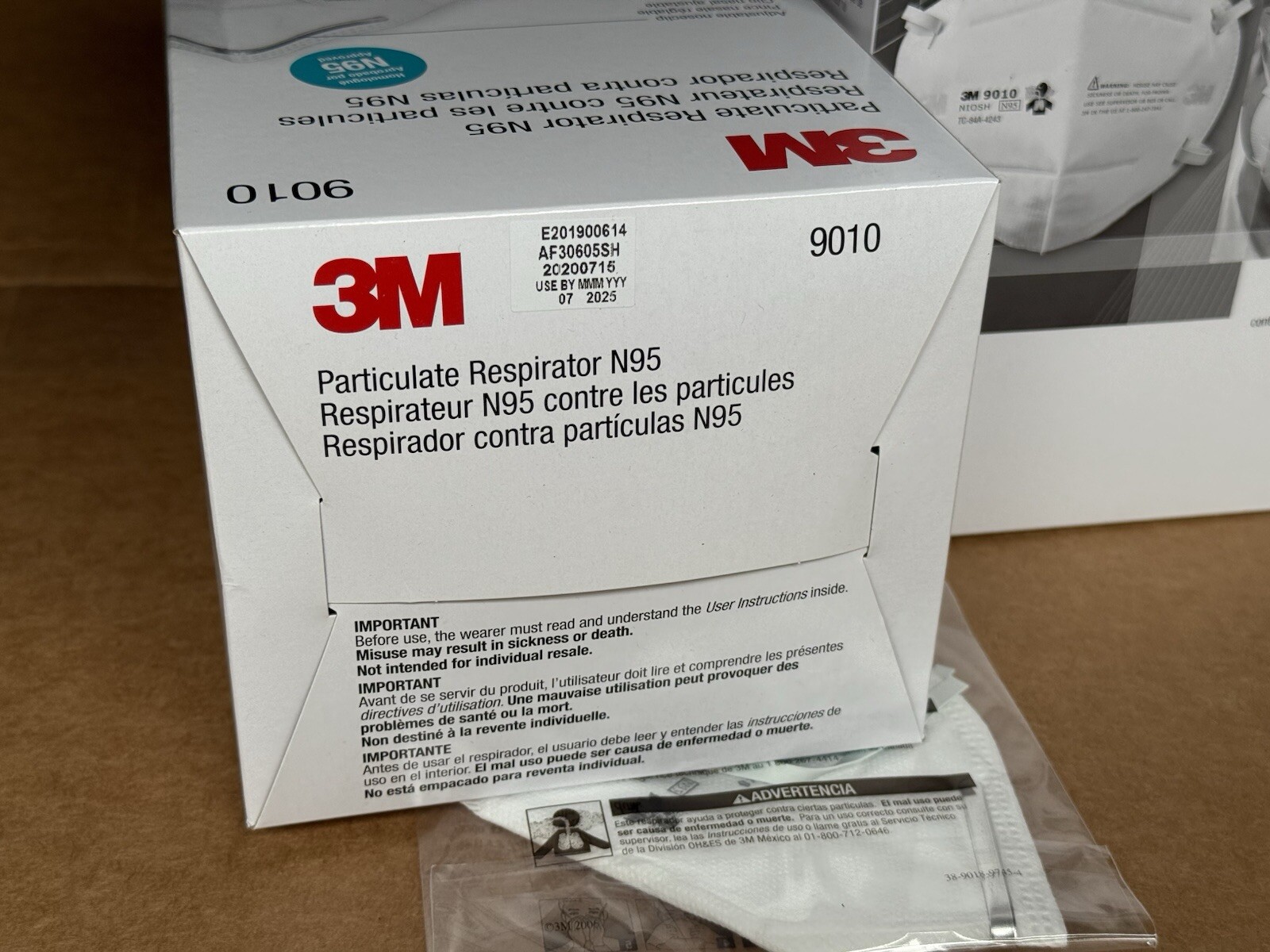 3M 9010 N95 Particulate Respirator Face Mask, 2 Boxes of 50, New