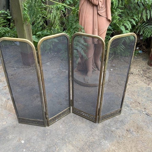 Vintage Messing 4 Panel Klapp Feuerschutz Feuerschutz Messing Laubsägearbeit