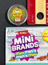"Zuru Mini Brands Mini Minis" Fruit Tray