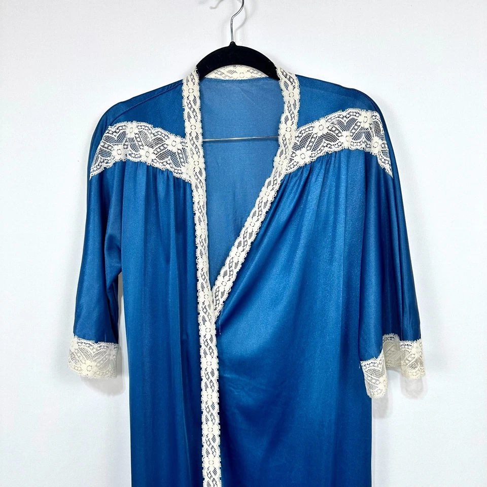 Vintage 60s Nylon Lace Robe-Aqua Blue Sears Nylon RN 16005 Petite Small NO TIE - Image 2 of 4