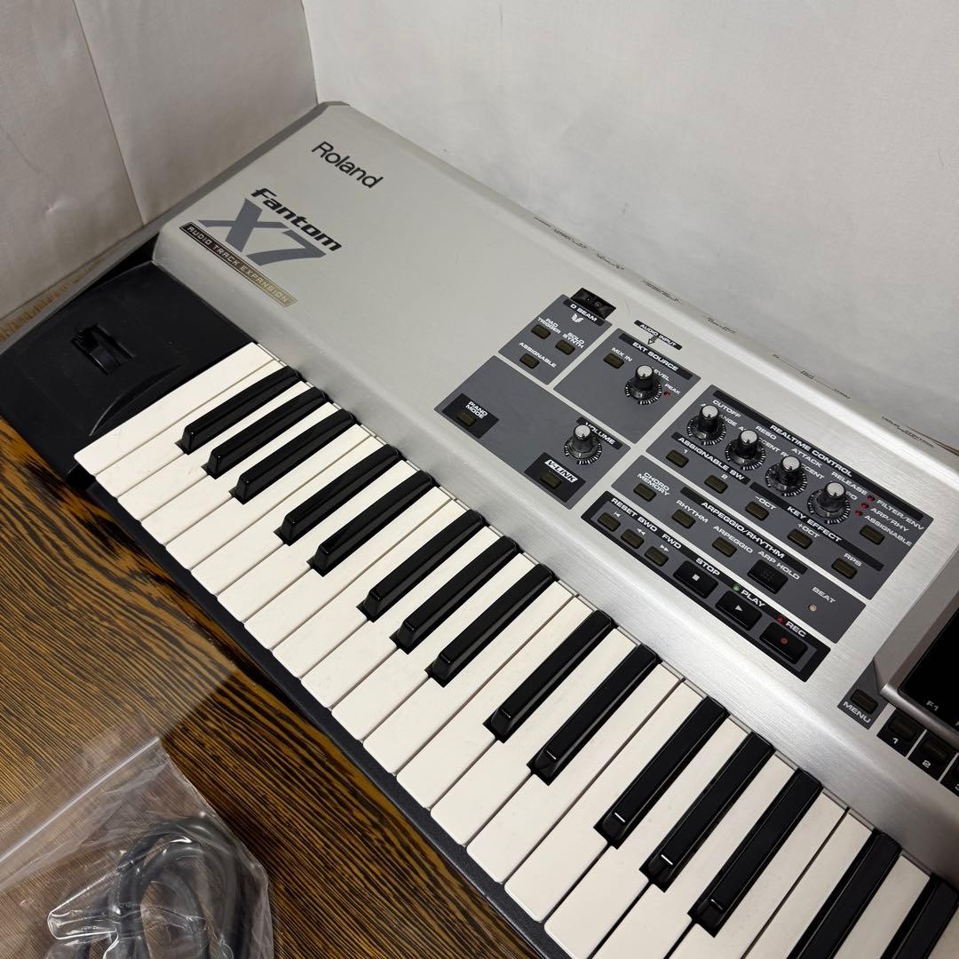 Roland Fantom-X7 76keys Digital Keyboard Synthesizer Operation