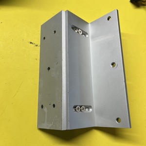 L and Z bracket VAN-B1002 for 1200 lbs Electromagnetic Lock - VIS