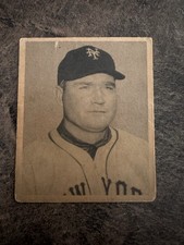 1948 BOWMAN JOHNNY MIZE # 4 ROOKIE CARD GIANTS HALL OF FAME EX-. rookie card picture