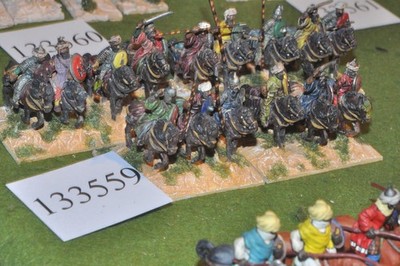 25mm Mittelalter / Sarazenen - Kavallerie 15 Figuren - (133559)