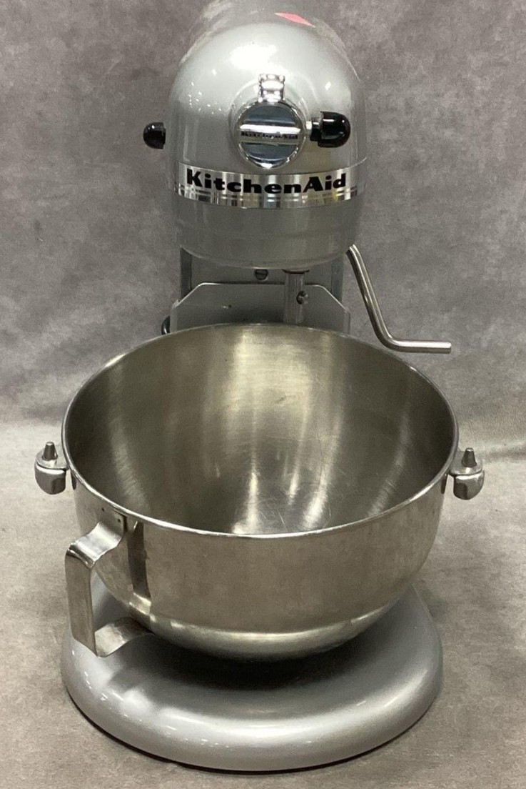 KitchenAid Professional 5 Plus Stand Mixer Silver 2 Bowls Tested 6