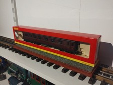 Hornby (OO) R4289 BR Centenary Composite Coach W6661W, With Passengers.