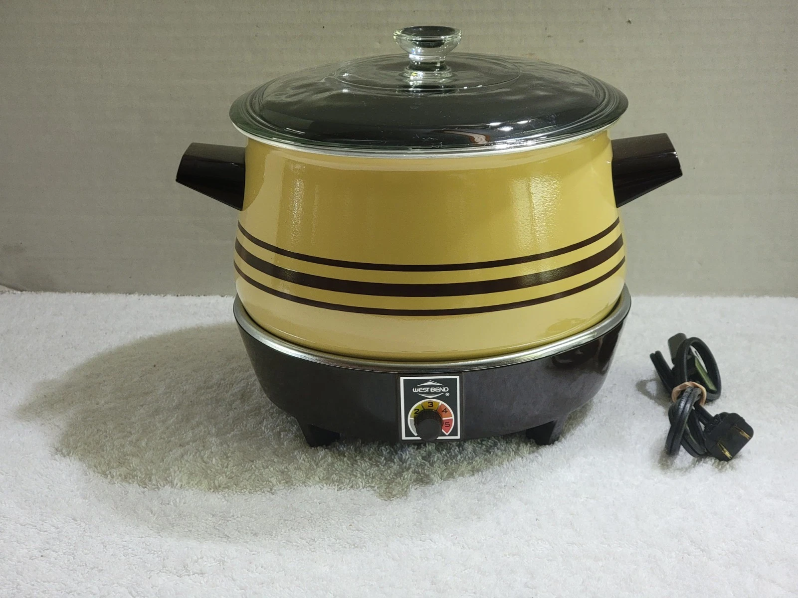 VINTAGE WESTBEND CROCKPOT 4 QT LAZY DAY SLO SLOW COOKER #5225 EUC & CLEAN