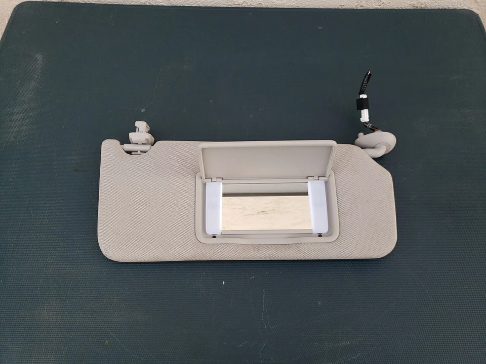 Viseira solar direita passageiro célula de combustível clareza fabricante de equipamento original 17-21 - Imagem 2 de 4