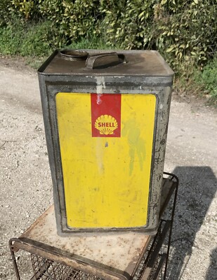 Lot De 2 Anciens Bidons D'huile Vides Fina Et Total - Vintage Déco