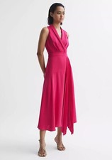 REISS CLAIRE PLEATED FITTED MIDI DRESS IN PINK