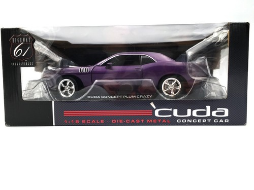 1:18 ERTL - Highway 61 Cuda Concept Plum Crazy - 50839 - Picture 13 of 15
