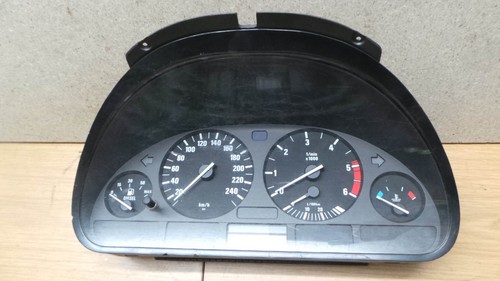 Tacho Kombiinstrument BMW E39  62118375898  110008735044  62.11-8 375 898