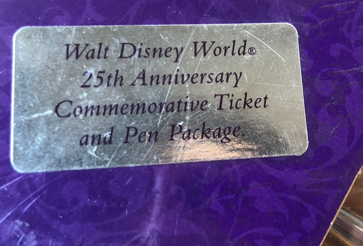 Walt Disney World 25周年記念 チケット＆ペンセット RARE Walt Disney world 25th anniversary Commemorative ticket and