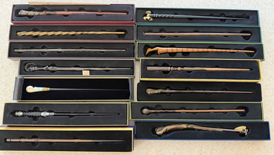 Harry Potter Wand Lot of 14 Noble Collection/Ollivanders Wands w Boxes