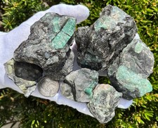 USA SALE 588g/1.3Lb LOT EMERALD MATRIX LARGE ROUGH SPECIMEN NATURAL CHUNKS Green