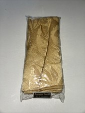 New Set of 4 Napkins, Autumn Scroll