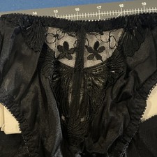 VTG Fredericks Of Hollywood Panties Size L Black Satin Bikini Lace Front -New