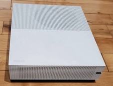 Xbox One S 1TB 4K Console + Cables - close-up view