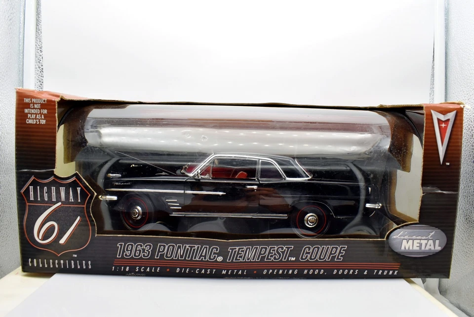 Modellino auto scala 1:18 Pontiac tempest coupe highway 61 diecast modellismo - Immagine 2 di 4