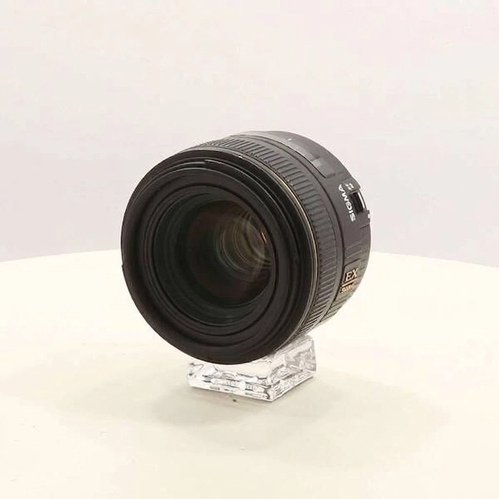 Sigma EX 30mm f/1.4 Camera Lenses | Updated Oct 2026