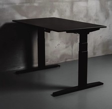 Adjustable Electric Height Standing Desk. Black RRP 617