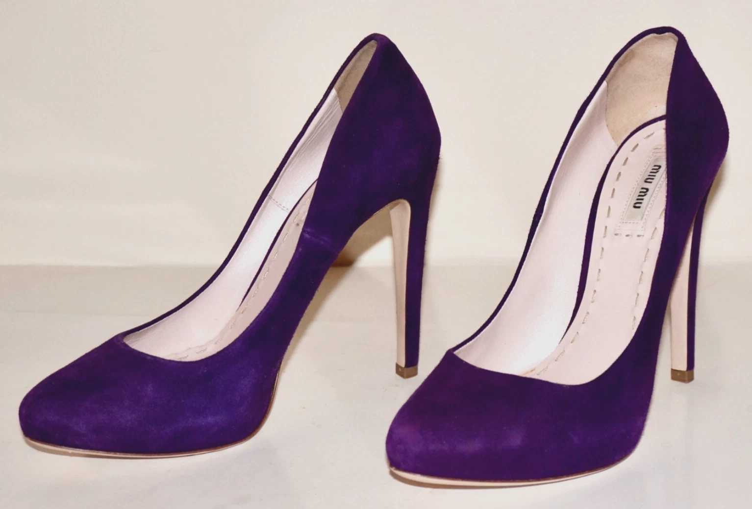 Décolleté classiche a stiletto MIU MIU Orchidea viola pelle scamosciata EUR 38 5 ITALIA