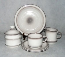 Goebel OPM Oeslauer Manufaktur Country Lorraine grau Teile zur Wahl