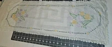 Vintage Table Or Dresser Scarf With Flowers