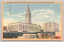 US Post Office & Train to Union Terminal Cleveland Ohio OH Postcard 1950 Linen