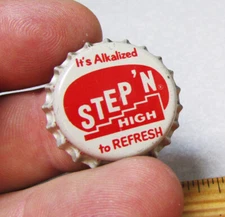 Vintage 1950s Step N High cork lined soda cap, new & unused 1 inch cap