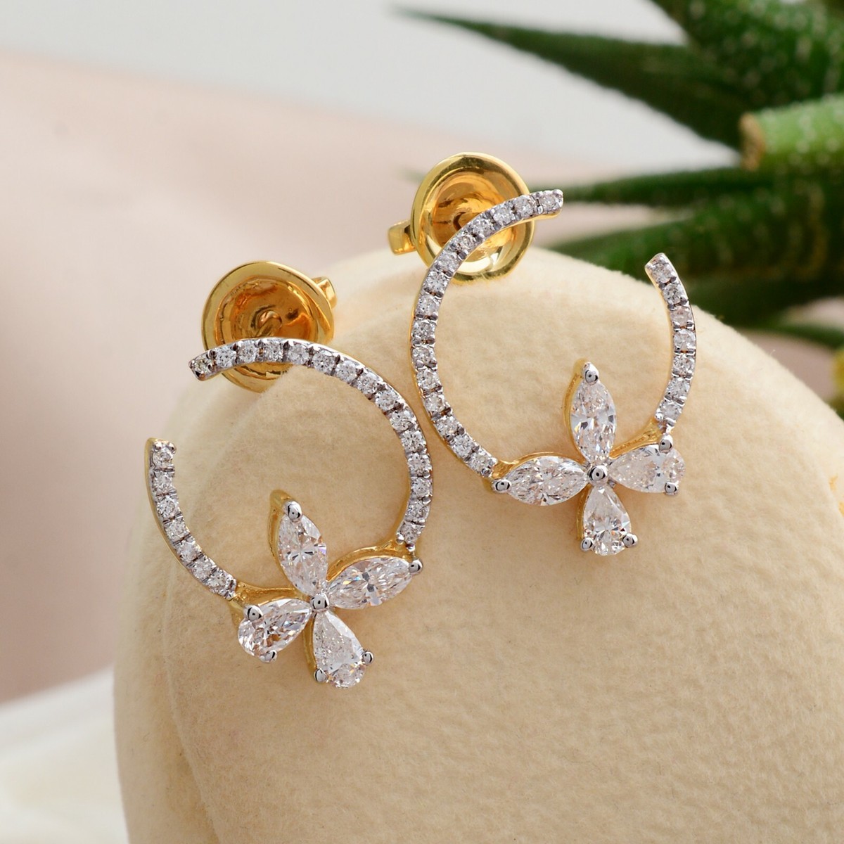 SI/H Marquise Pear Pave Diamond Earrings 18k Yellow Solid Gold