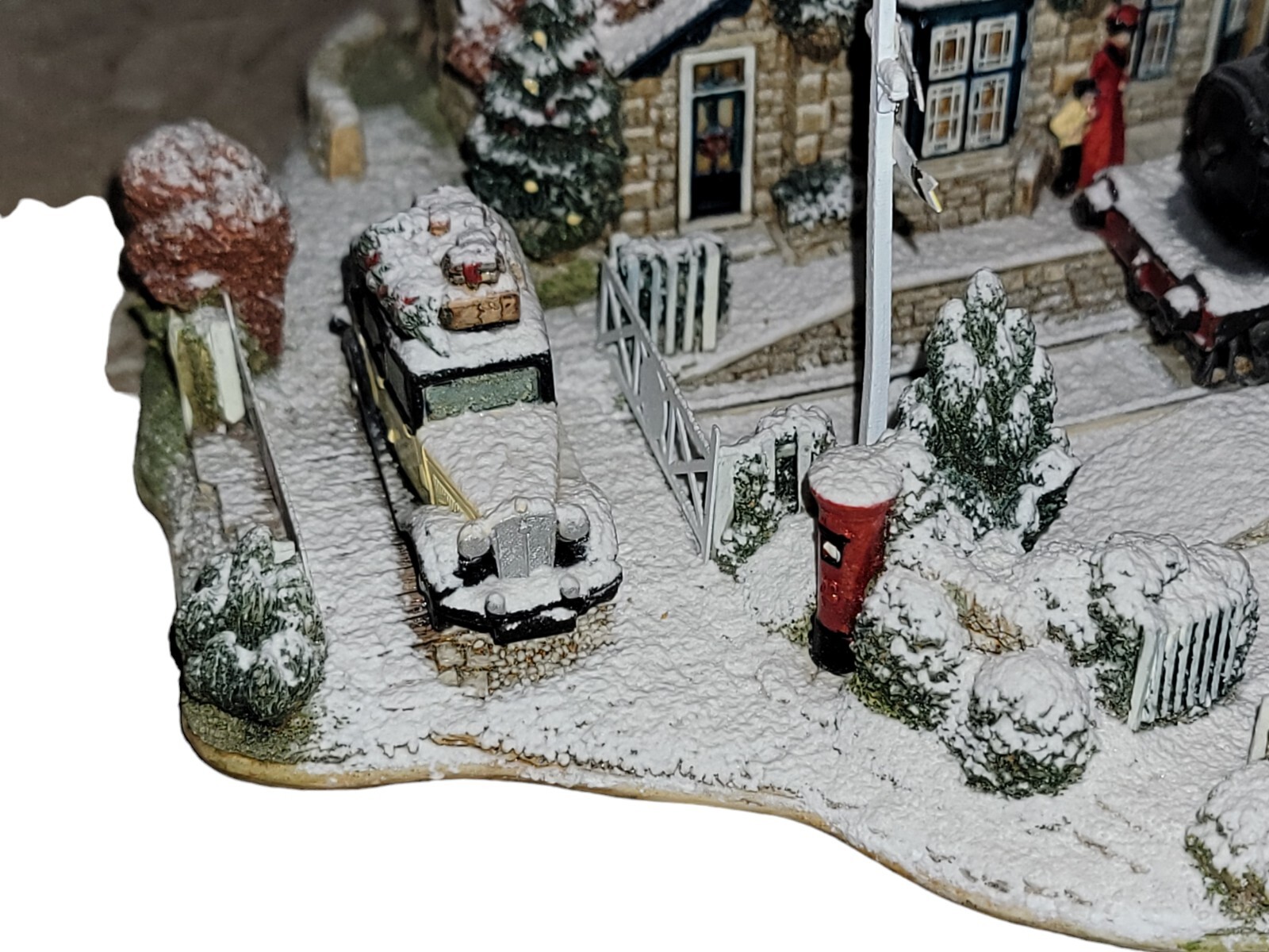 Picture 14 of 24