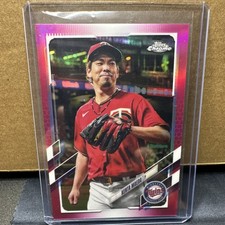 Topps 2020 Chrome Kenta Maeda Magenta Refractor #171 /399 Twins Baseball