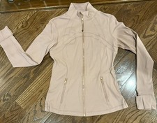 NWT Lululemon Define Nulu Jacket Coat Nutmeg/Gold/Gold Size 8