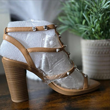 Women s Tan Solid Strappy Studded Open Toe Block Heel Sandals US 7.5