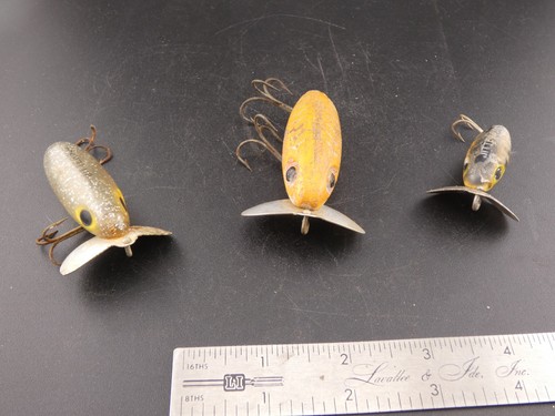 Fred Arbogast Jitterbug Topwater Vintage Fishing Lure 2