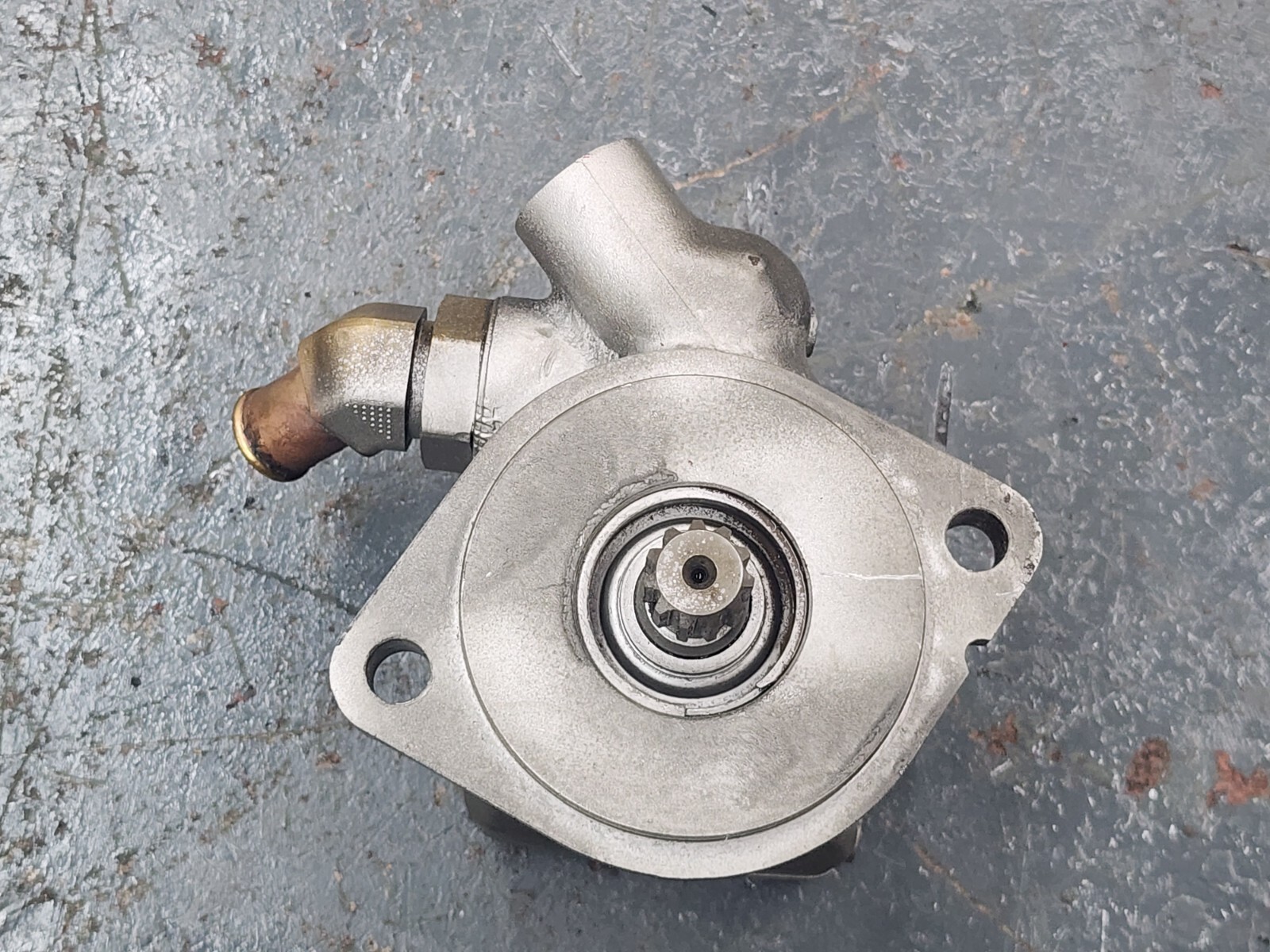 TRW Power Steering Pump Fits on Caterpillar C7 1414323000  