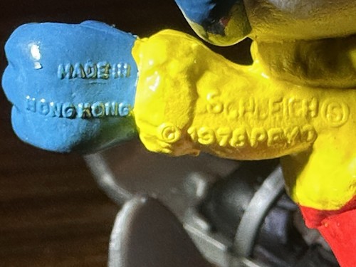 Vtg. 1978 Schleich Peyo Super Smurf Skier 6509. New, Open Box. - Picture 8 of 14