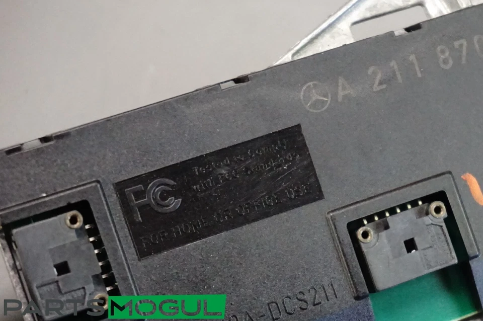 Amplificador de antena Mercedes-Benz E350 W211 2009 A2118202989 OEM Foto 4 de 4