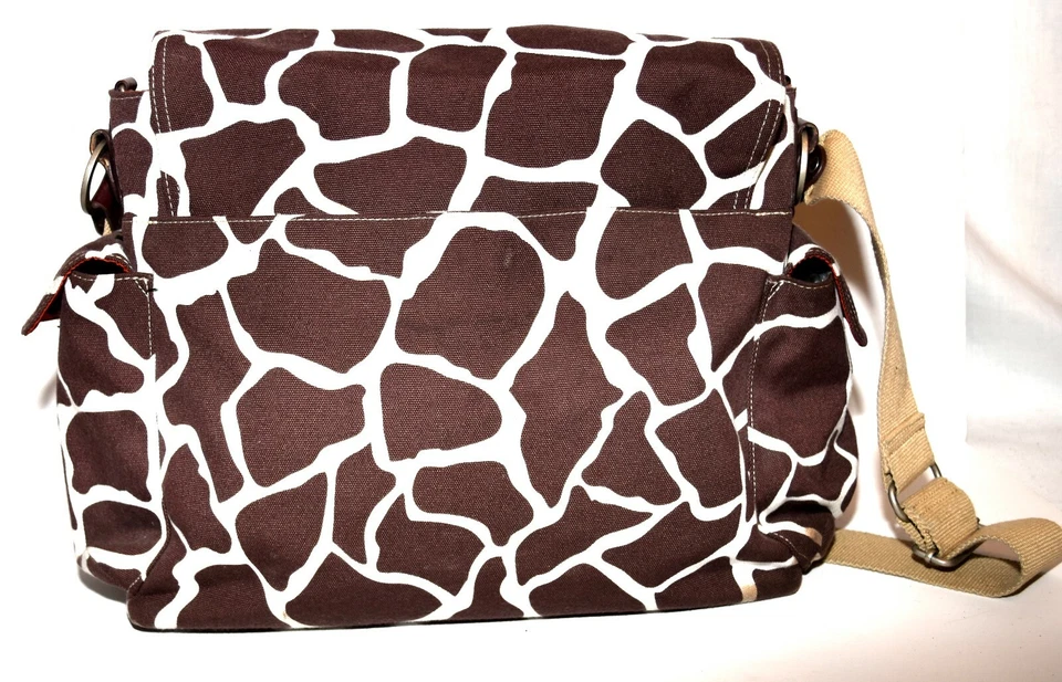 OiOi Giraffe Print Canvas Diaper Bag + Changing Pad Insulated Bottle Bag & Box - Image 3 of 4
