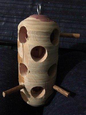 New Handmade All Beautiful Cedar Wood Suet Bird Feeder Log One