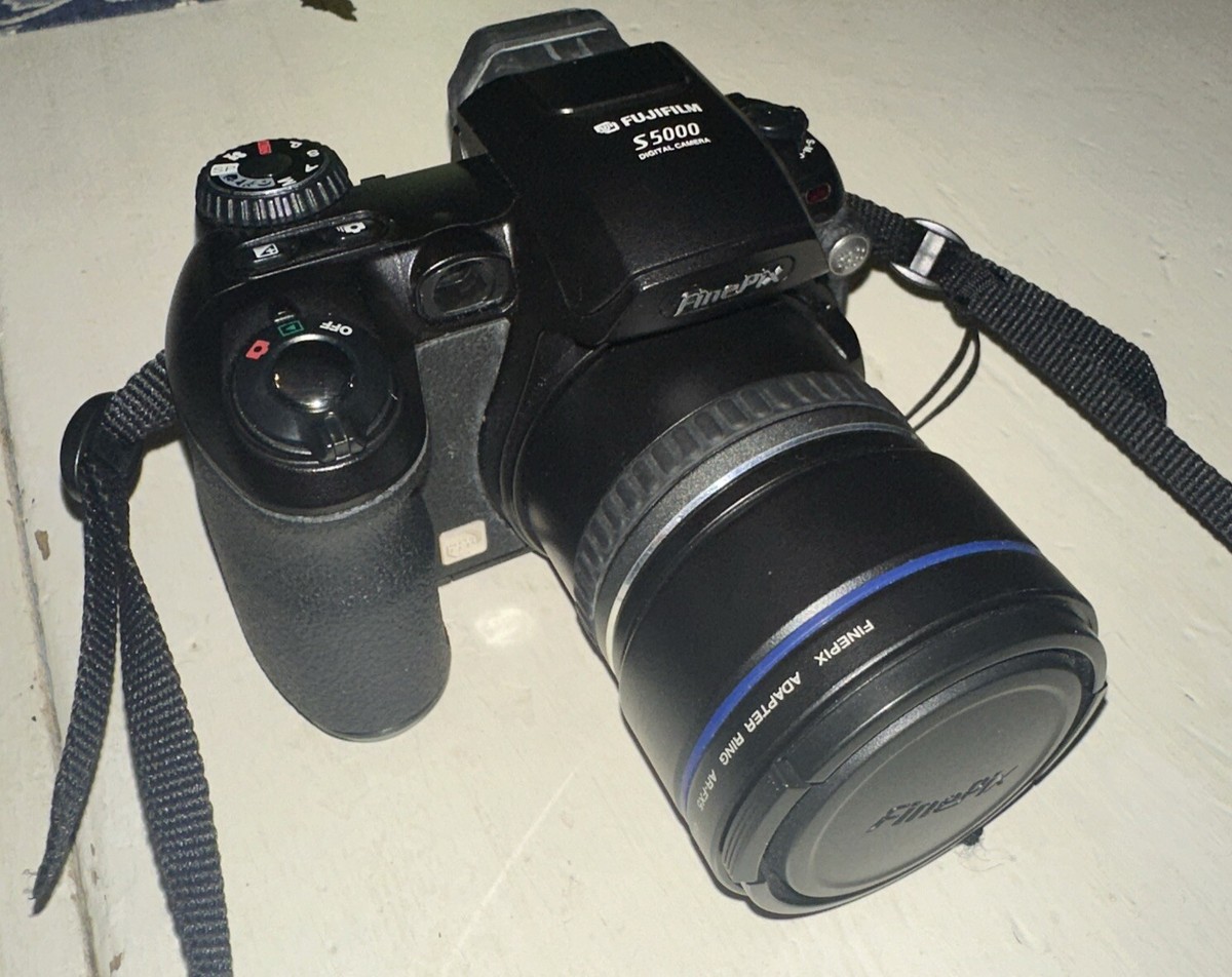 Fujifilm FinePix S5000 3.1MP Digital Camera - Black - Not