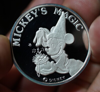 Mickey's Magic Good Luck 1987 1st Edition 1oz 999 fine silver