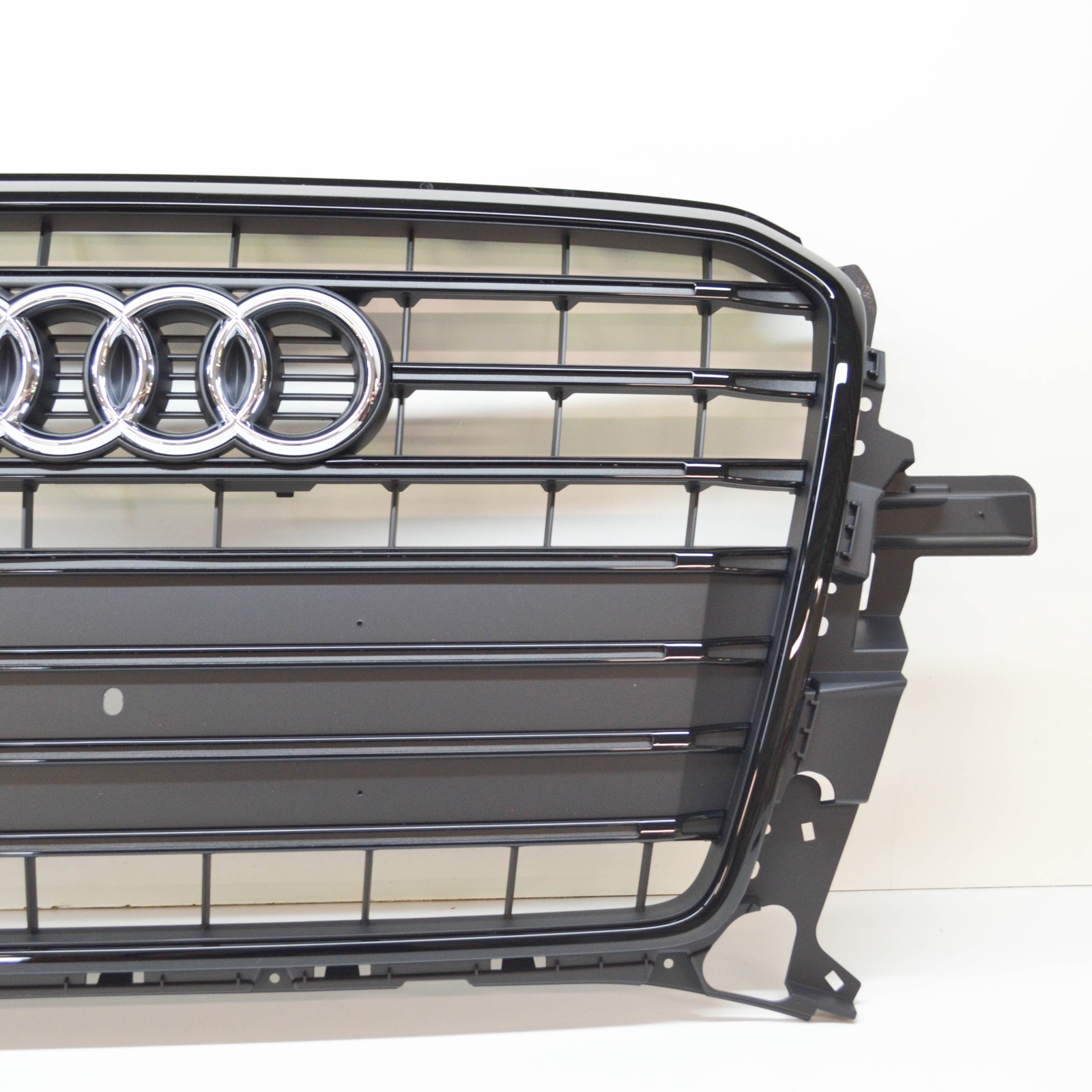 Audi SQ5 8R 後期 フロントグリル 8R0853651AD s-l1600.jpg