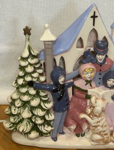 Vtg Atlantic Mold Ceramic Christmas Tree Carolers Lighted Figurine Hand Painted - Picture 4 of 20