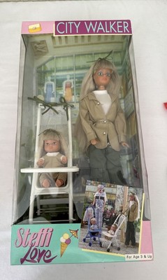 Steffi Love City Walker Doll And Baby/stroller Simba Toys